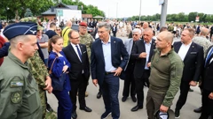 Premijer Plenković i članovi Vlade u obilasku naoružanja OS RH, Foto: Marko Prpic/PIXSELL