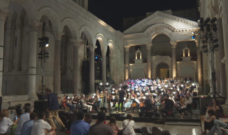 Opera gala koncert pod ravnanjem maestra Ivana Repušića