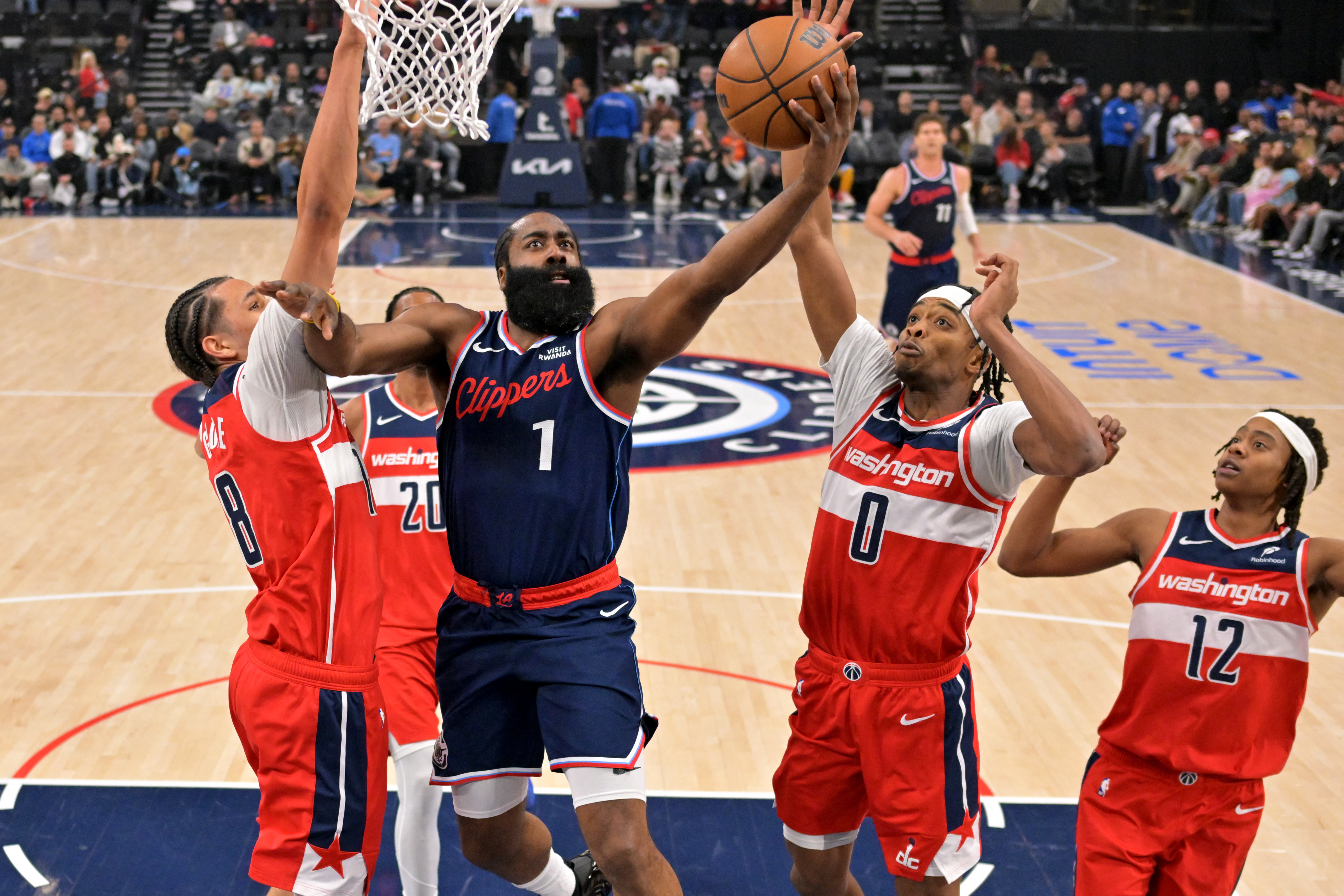2026 01 15t063231z 1223453225 mt1usatoday28010695 rtrmadp 3 nba washington wizards at los angeles clippers 20260115074634