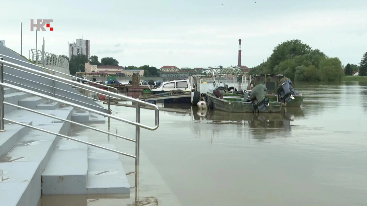 Vodostaji Drave i Dunava blago rastu, nadziru se nasipi