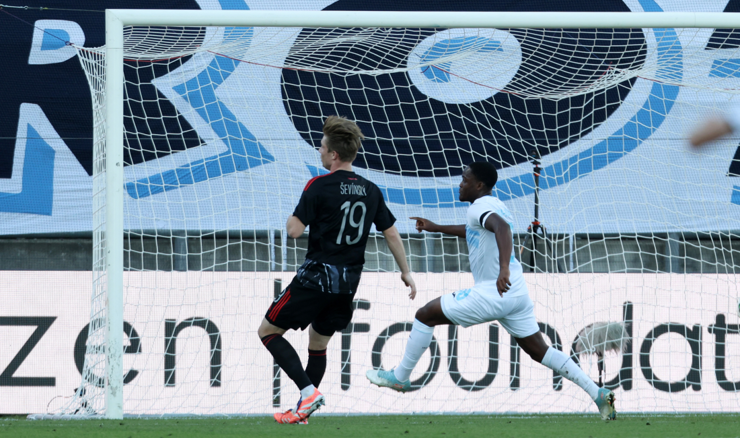 Dvoboj Rijeke i Sparte 