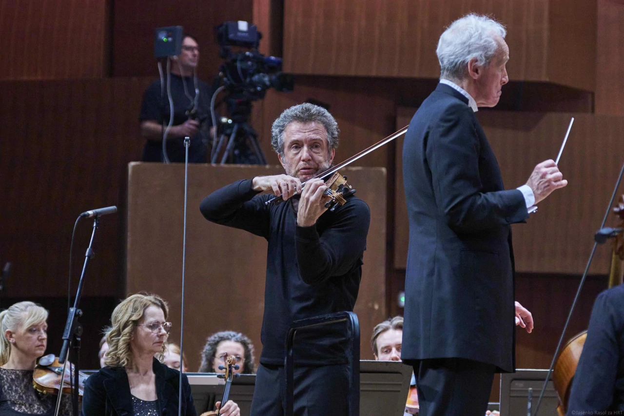 Tedi Papavrami i Simfonijski orkestar HRT-a pod ravnanjem Paula Daniela, Foto: Jasenko Rasol/HRT