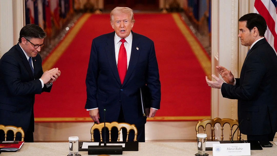 Trump traži bezuvjetnu predaju, pojačani napadi na Teheran Kép