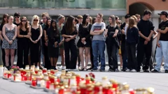 Počast žrtvama jučerašnje tragedije u Grazu