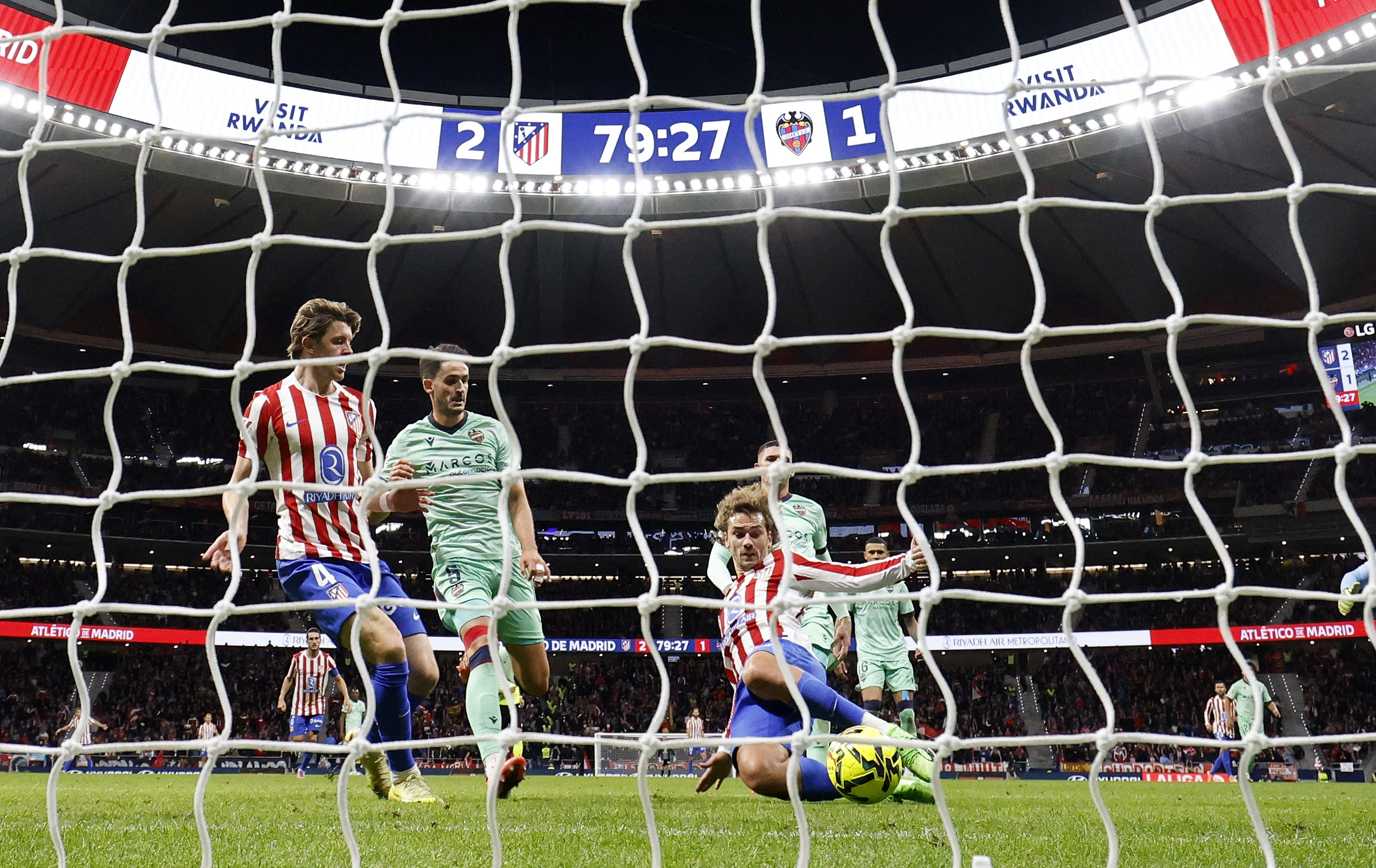 Atletico na Griezmannov pogon do pobjede, Villarreal slavio u Barceloni