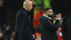 Arne Slot i Mohamed Salah 