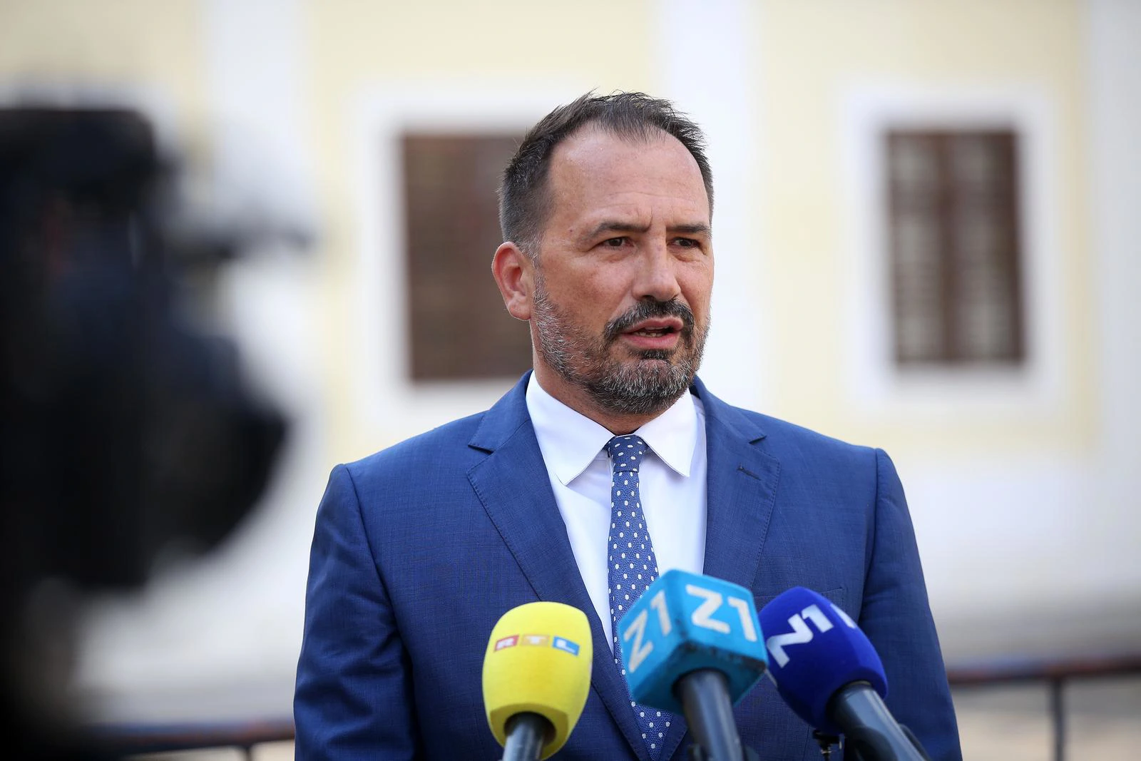 Peternel: Troje ili četvero zastupnika bez podrške vladi ne bude li promatrača