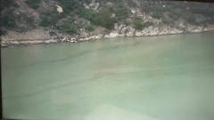 Onečišćenje Zrmanje ispod Masleničkog mosta, Foto: HRT centar Zadar/HRT