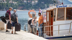 Turisti u Cavtatu