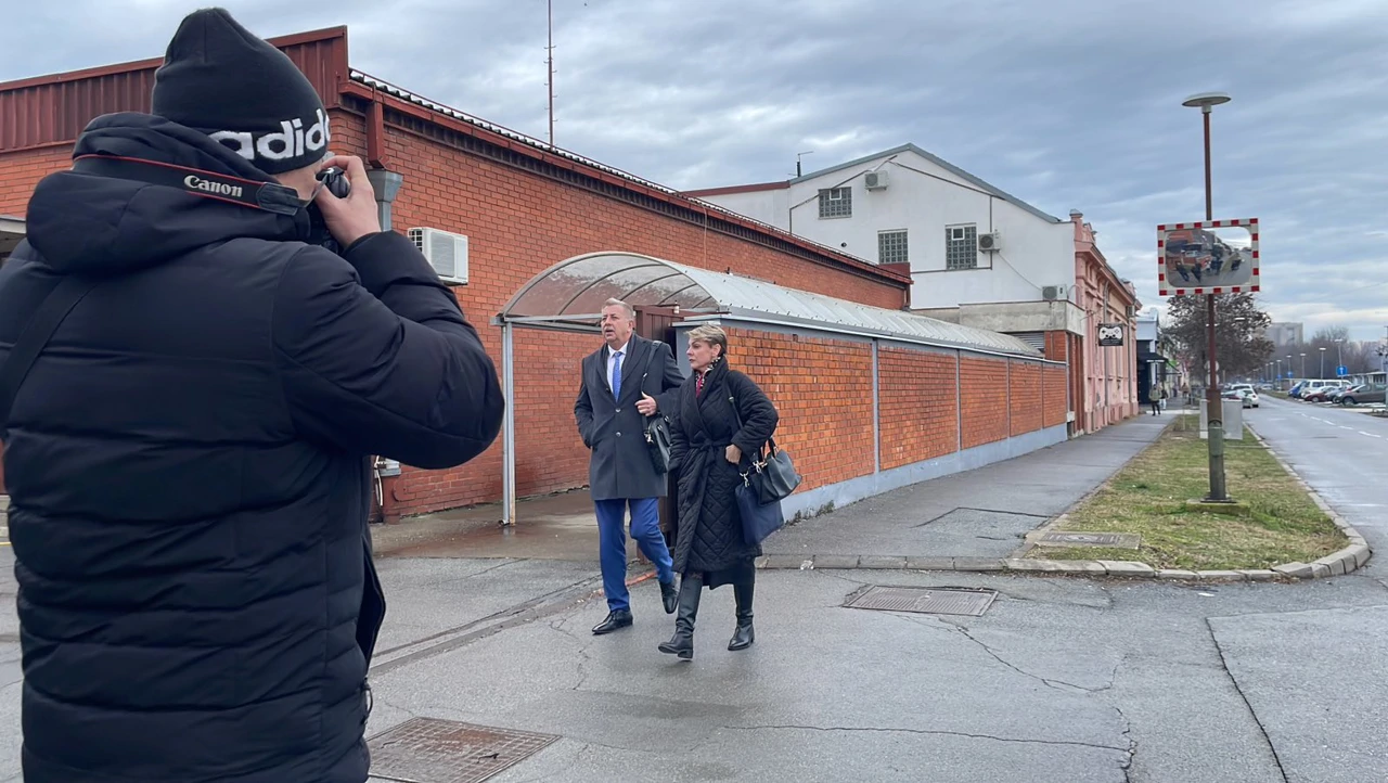 Odvjetnik Zvonka Bedea Mate Matić stigao je pred PU osječko-baranjsku