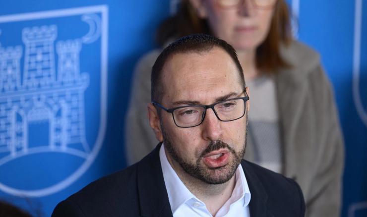 Tomašević diže porez na nekretnine na maksimalnih osam eura