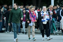Navijači ispred Poljuda, Foto: Bozidar Vukicevic/CROPIX