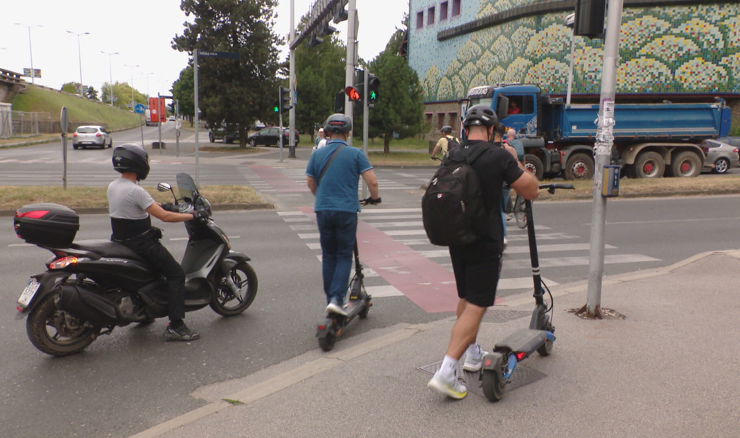 Preventivni nadzor zagrebačkih vozača i njihovih vozila na dva kotača