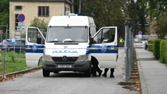Kod škole gdje se dogodio incident, Foto: Goran Mehkek/PIXSELL