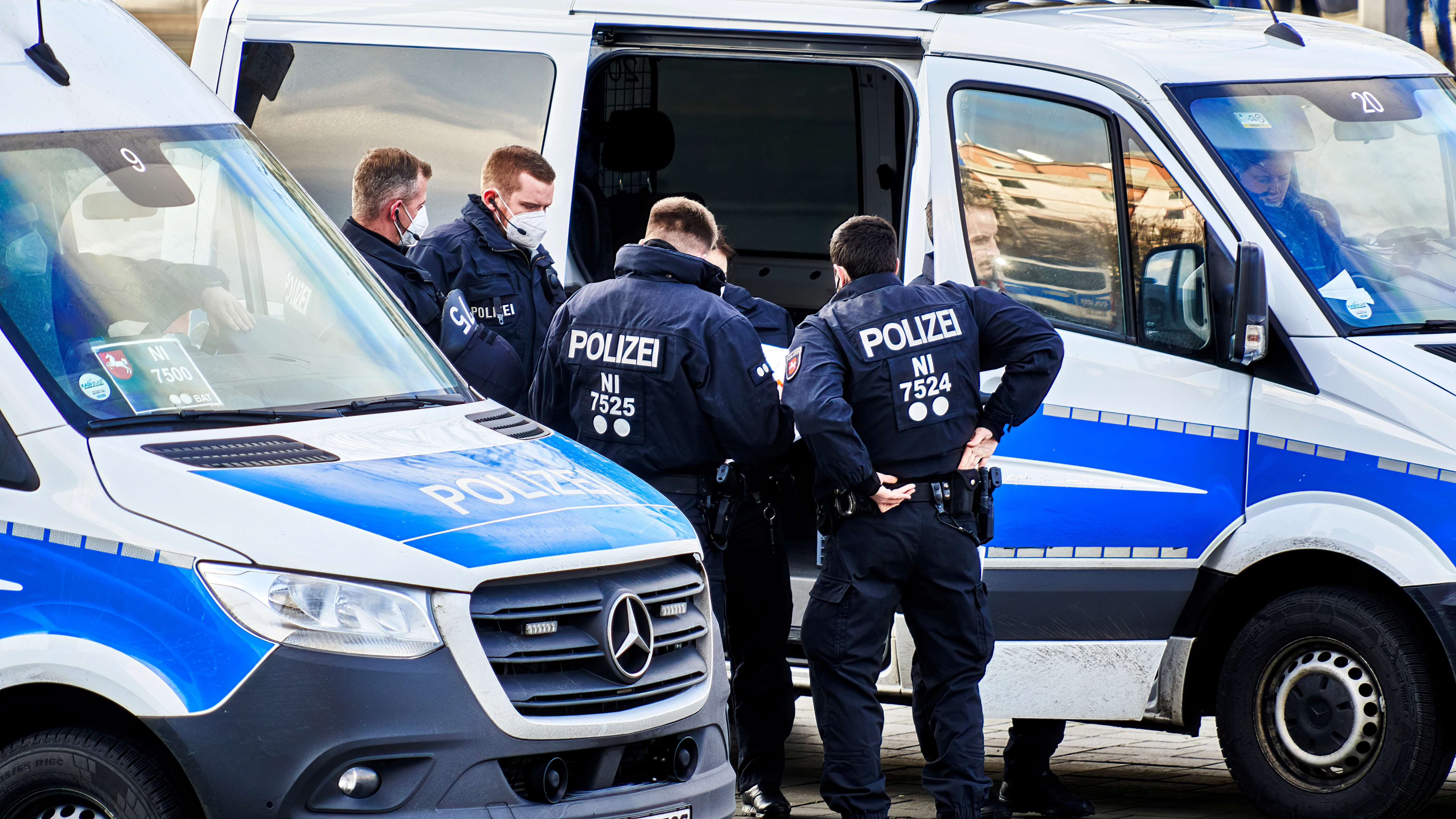 U Njemačkoj uhićeni Sirijci zbog mogućih ratnih zločina - HRT