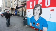 Kod murala posvećenom Zlatku Kranjčaru građani zapalili svijeće