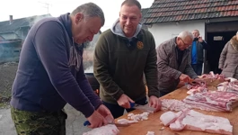 Svinjokolja s ministrom Vlajčićem