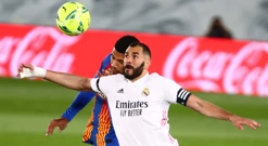 Karim Benzema i Ronald Araujo , Foto: Sergio Perez/REUTERS