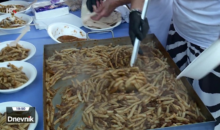 Žrnovska makarunada: Manifestacija koja 17 godina čuva gastronomsku tradiciju