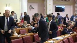 Oporba napušta sabornicu