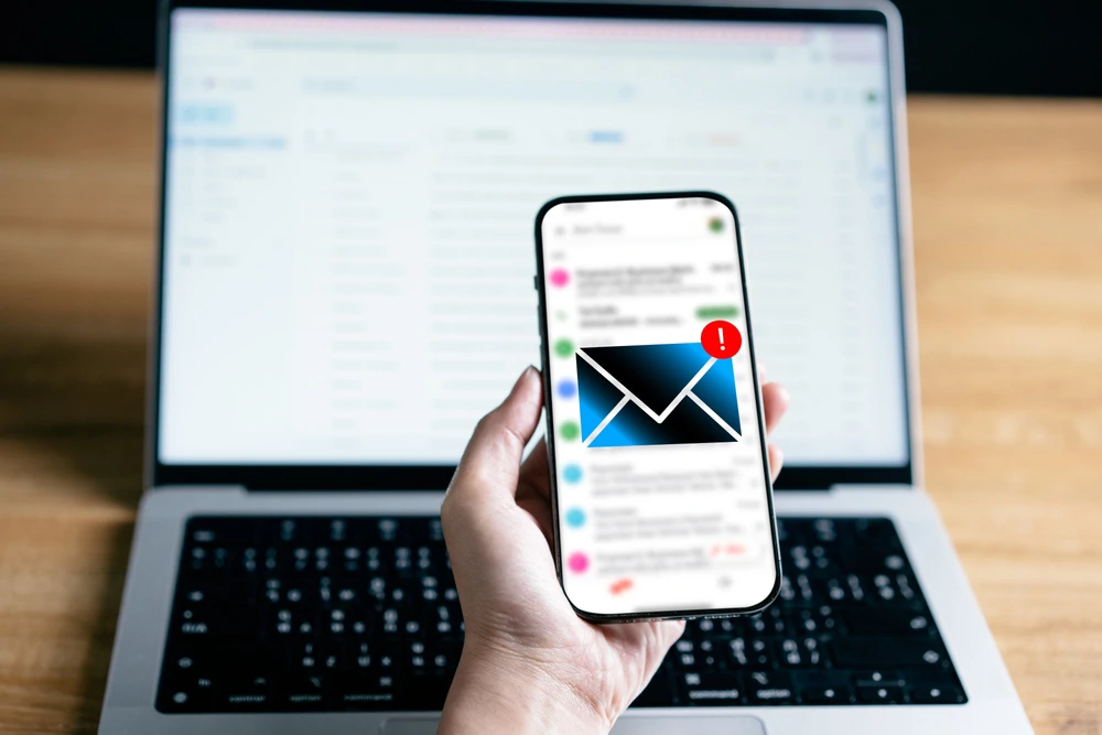 MUP upozorava na novi pokušaje prevara putem e-mail poruka - HRT