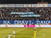 "Čuvari zagrebačke časti, milijune vole krasti" jedan od transparenata, Foto: Krunoslav Inhof/Radio Osijek