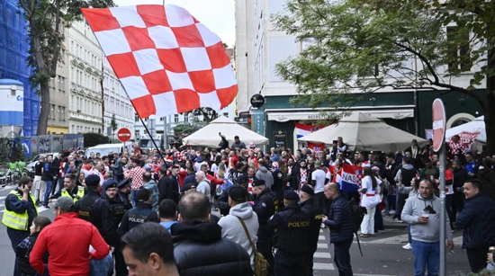 Hrvatski navijači u Pragu