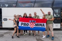 Vesela atmosfera na odmorištu Brinje, Foto: Hrvoje Kostelac /PIXSELL