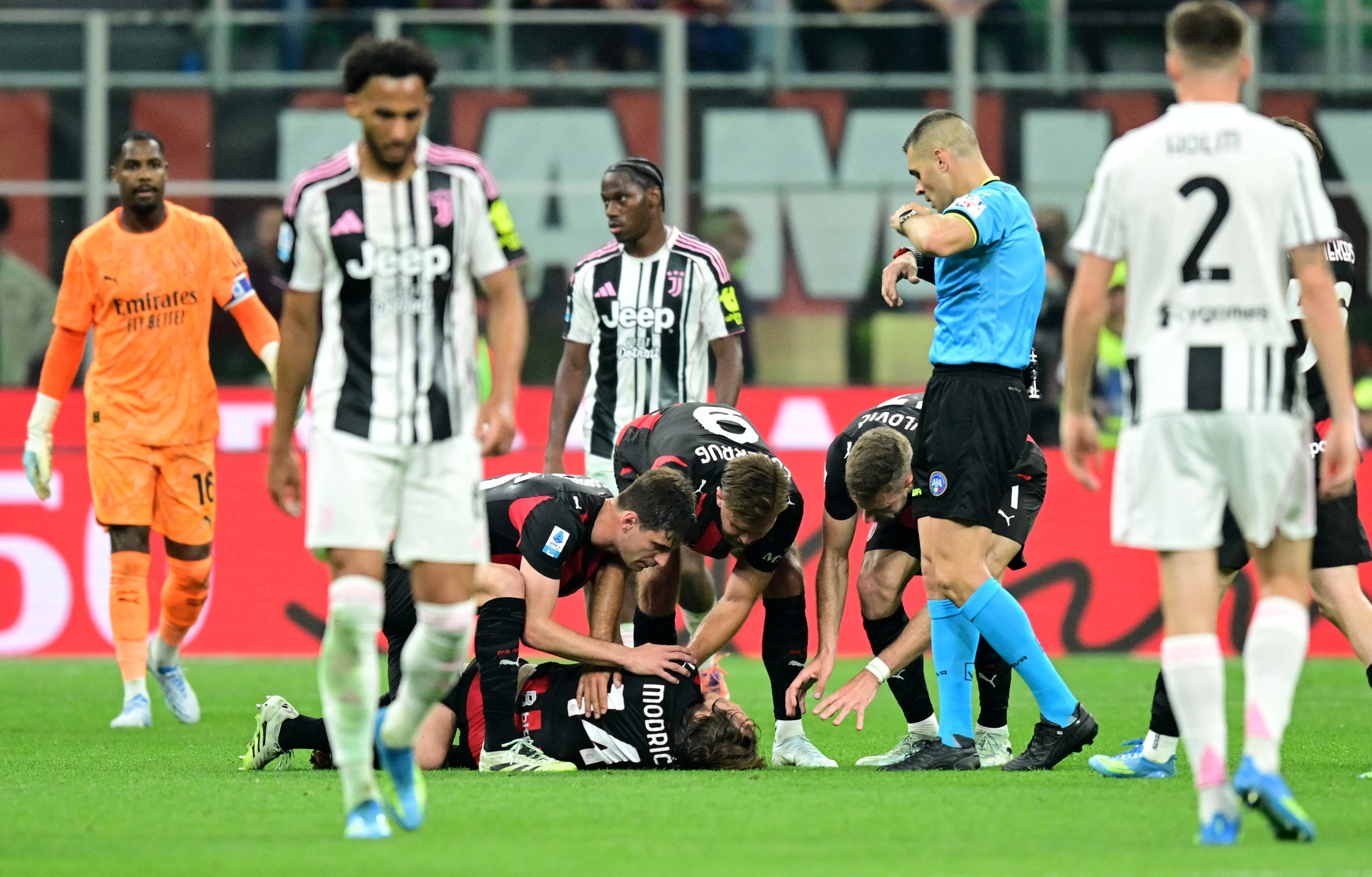 Remi Milana i Juventusa, Modrić napustio teren zbog ozljede