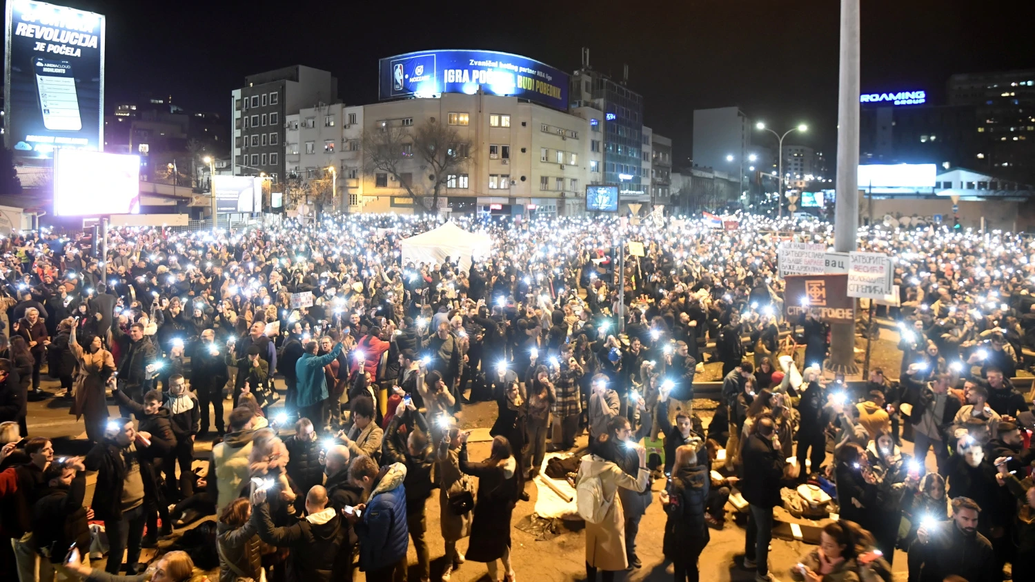Srbija: Studenti stigli u Novi Sad, tijekom dana blokada triju mostova