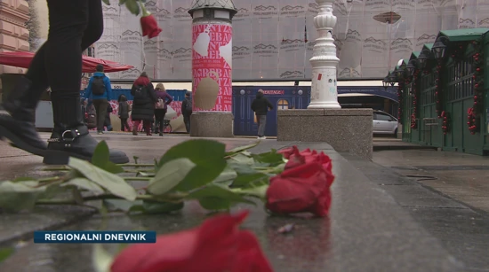 Performans "Tiha misa"