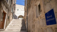 DZS: U nekomercijalnom smještaju 2024. manje turista i noćenja nego 2023.