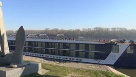 Prvi kruzer uplovio u Vukovar