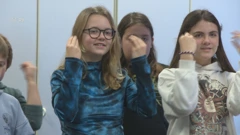 Kad se male ruke slože, dobra djela se množe