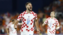 Bruno Petković slavi gol za 3:2