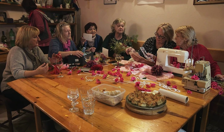 Insert iz filma "Murterske bake"