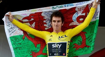 Geraint Thomas nakon trijumfa na Tour de Franceu 2018. 