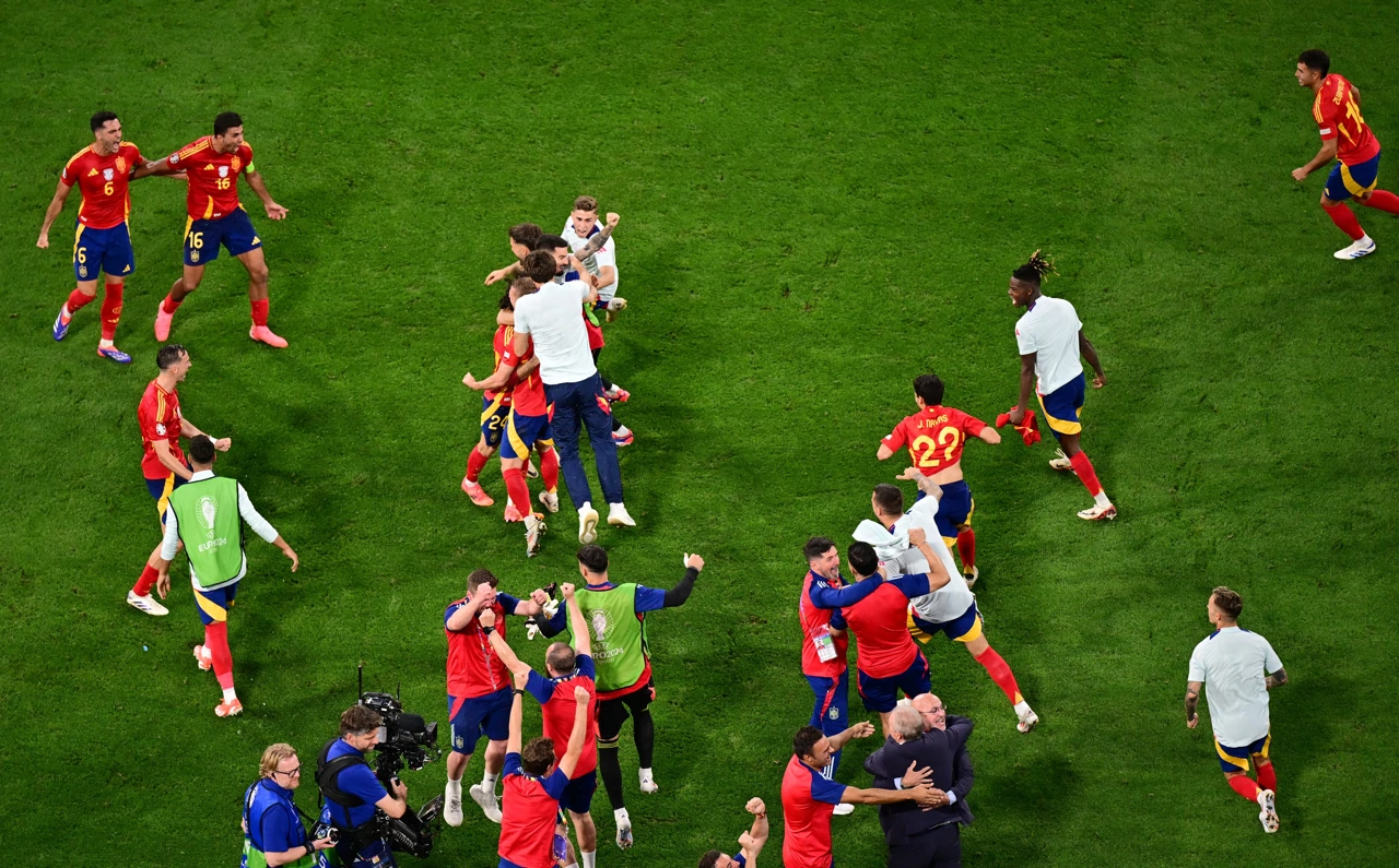 Slavlje Španjolaca nakon prolaska u finale, Foto: Angelika Warmuth/REUTERS