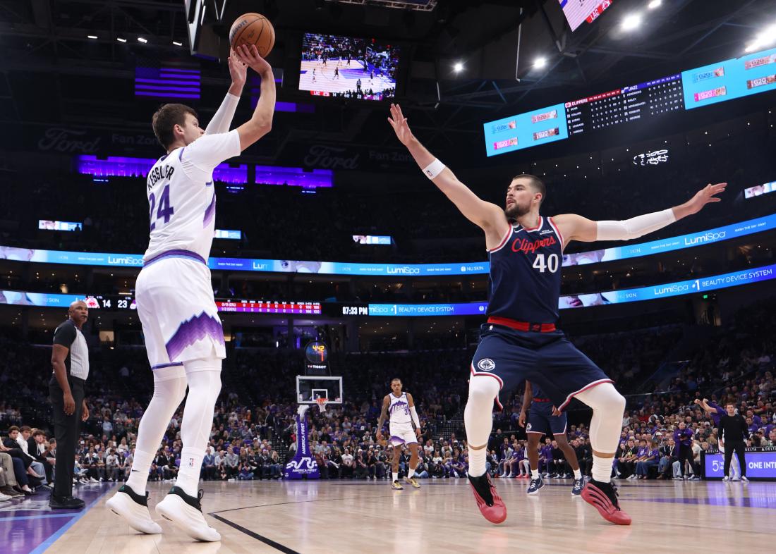 2025 10 23t015730z 1684667326 mt1usatoday27393250 rtrmadp 3 nba los angeles clippers at utah jazz 20251023074331