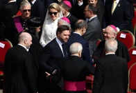 Visoki uzvanici na misi , Foto: Guglielmo Mangiapane/Reuters