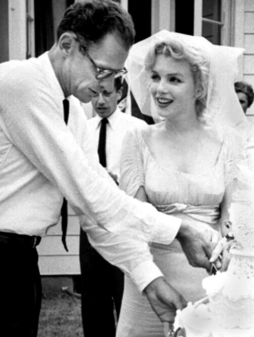 Nedjelja, 13. rujna na Trećem, Foto: Marilyn Monroe, slavna pod svaku cijenu/dokumentarna serija