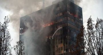 Gašenje Vjesnikovog nebodera, teška noć iza vatrogasaca