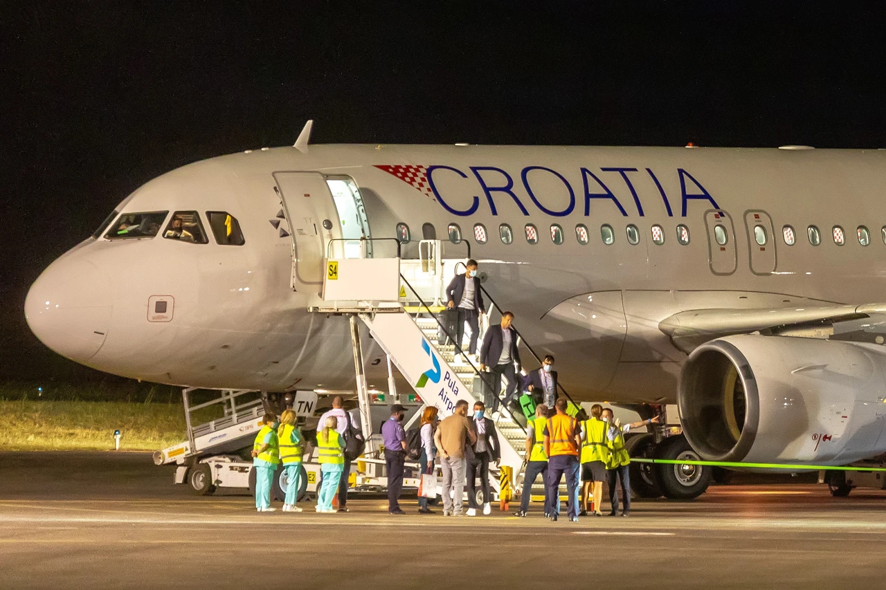 Vatreni sletjeli u Pulu, Foto: Srecko Niketic/Pixsell