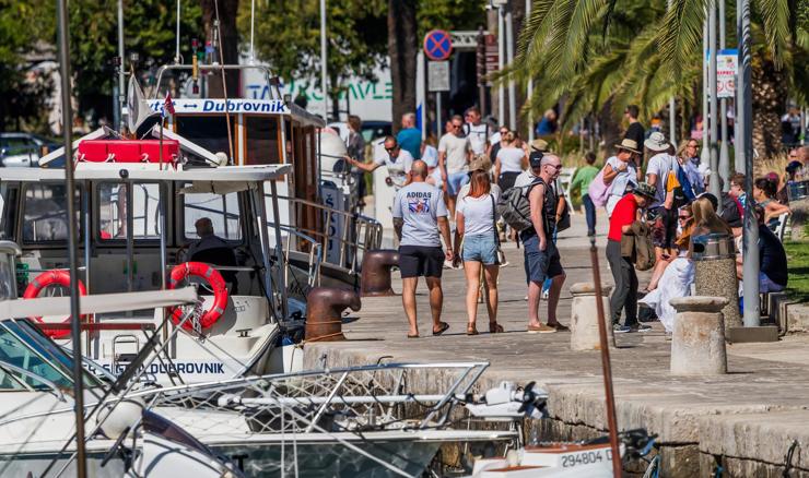 Rekordni prihodi od stranih turista u Hrvatskoj: 4,5 milijarde eura u pola godine