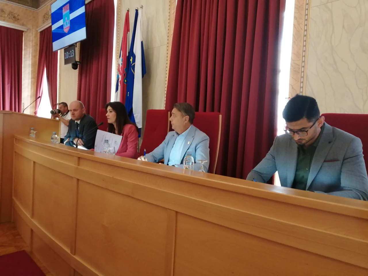 Županica s gradonačelnicima i načelnicima