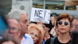 Split: Prosvjed zbog broda s Azbestom