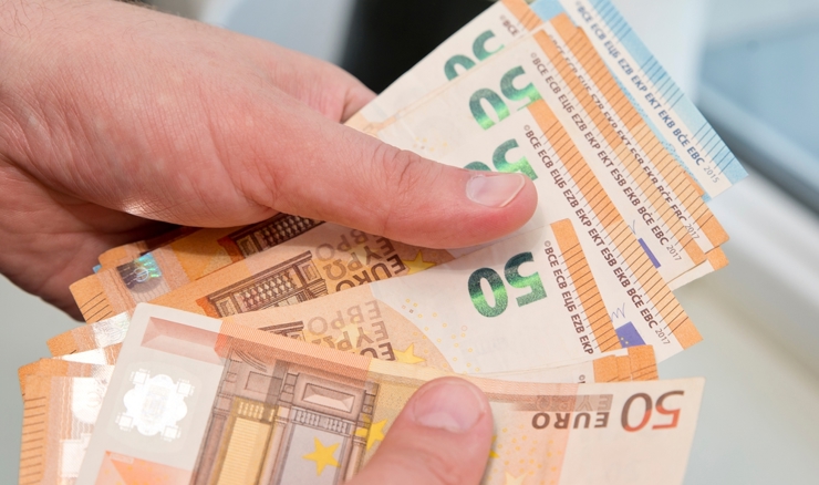 Prosječna neto plaća za travanj u Hrvatskoj 1.552 eura