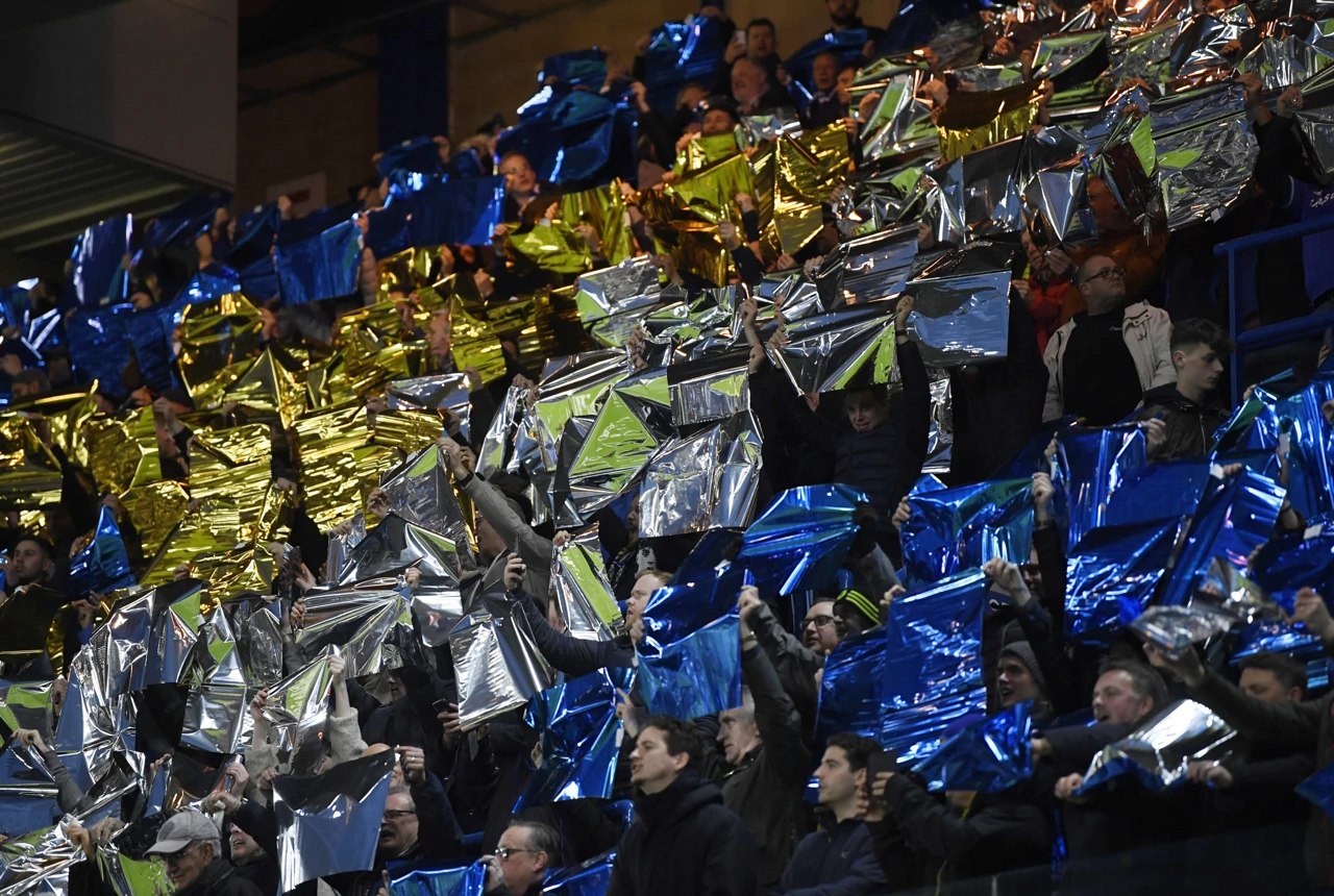 Navijači na utakmici Chelsea - Real