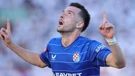 Arber Hoxha slavi gol za 0:1