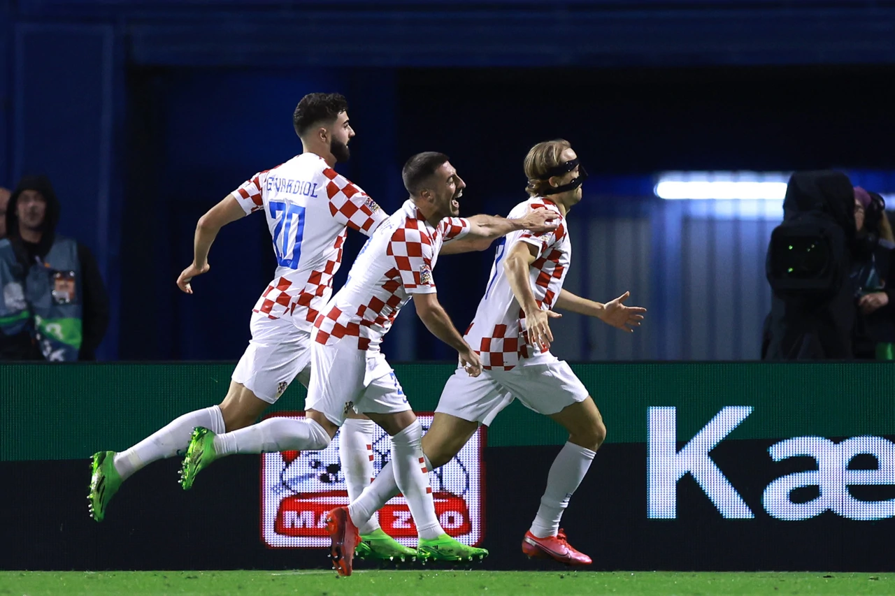 Lovro Majer slavi gol